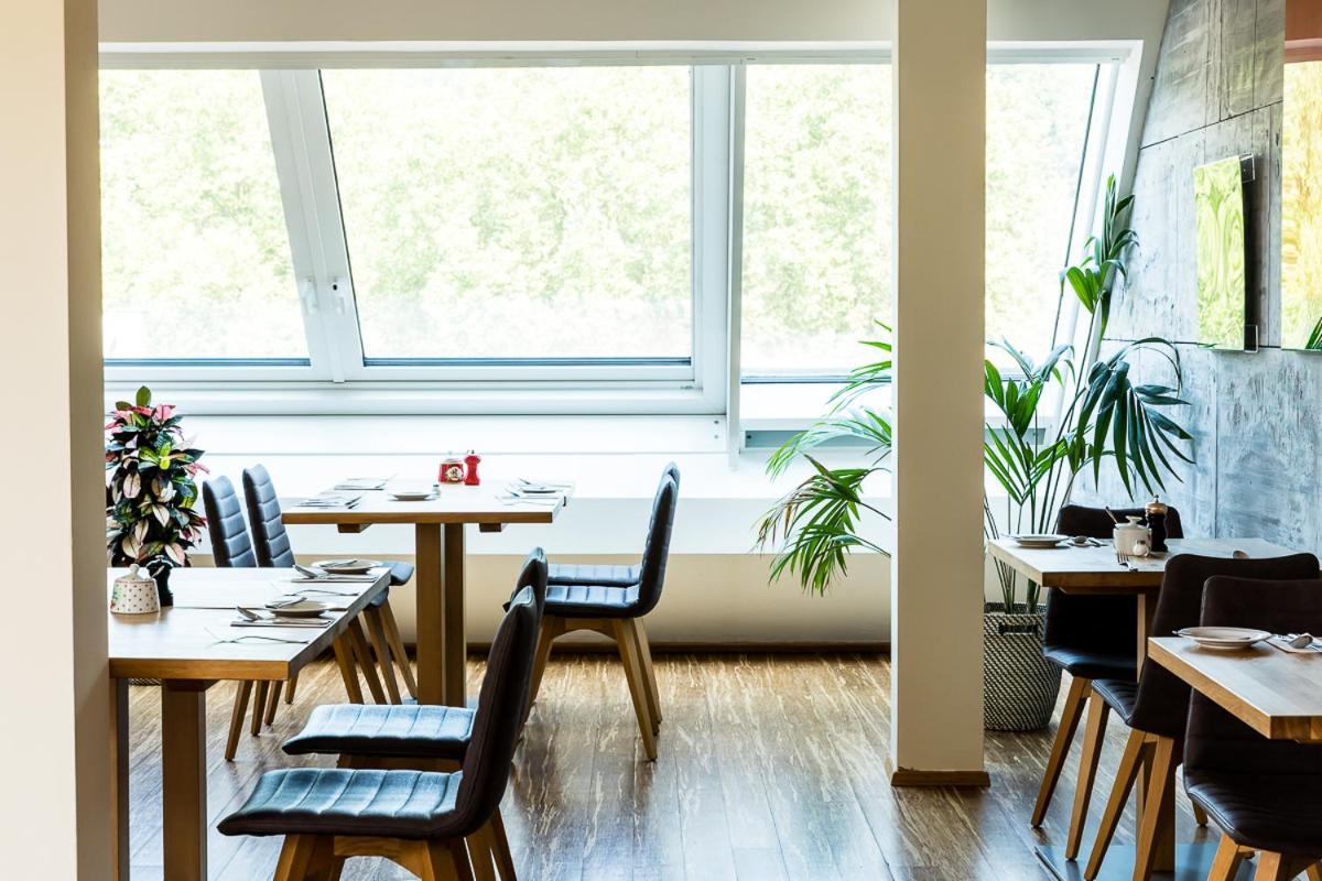 Restaurant Hotel Zum Storchen Вальдкирх Экстерьер фото